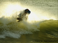 photos de basile en pro-ride lors du billabong tour 2005  Tahiti
